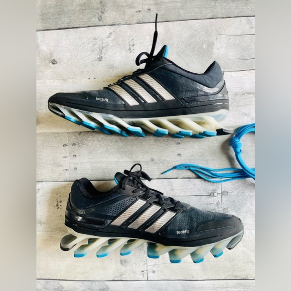 Adidas Spring Blade Shoes - Picture 2 of 9